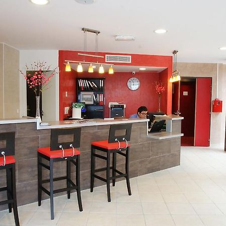 Hotel Paris Pacific Paris-Villejuif- Pres Du Metro L'Hay Les Roses Ligne 14 - Direct Paris-Aeroport Orly Et Institut Gustave Roussi Interno foto