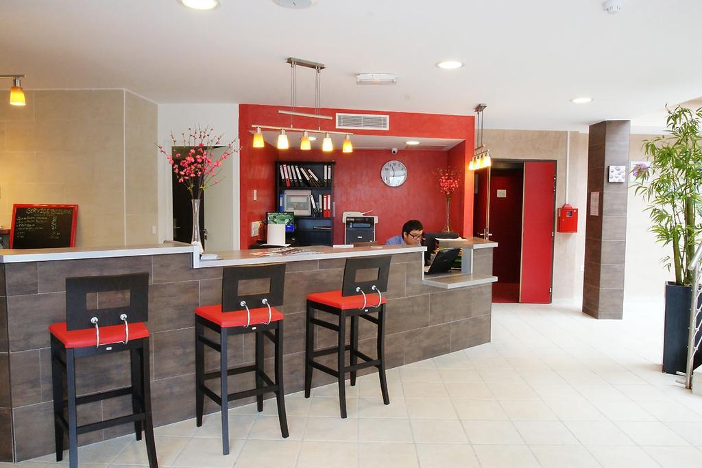 Hotel Paris Pacific Paris-Villejuif- Pres Du Metro L'Hay Les Roses Ligne 14 - Direct Paris-Aeroport Orly Et Institut Gustave Roussi Interno foto