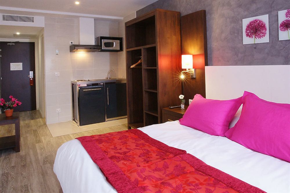 Hotel Paris Pacific Paris-Villejuif- Pres Du Metro L'Hay Les Roses Ligne 14 - Direct Paris-Aeroport Orly Et Institut Gustave Roussi Camera foto